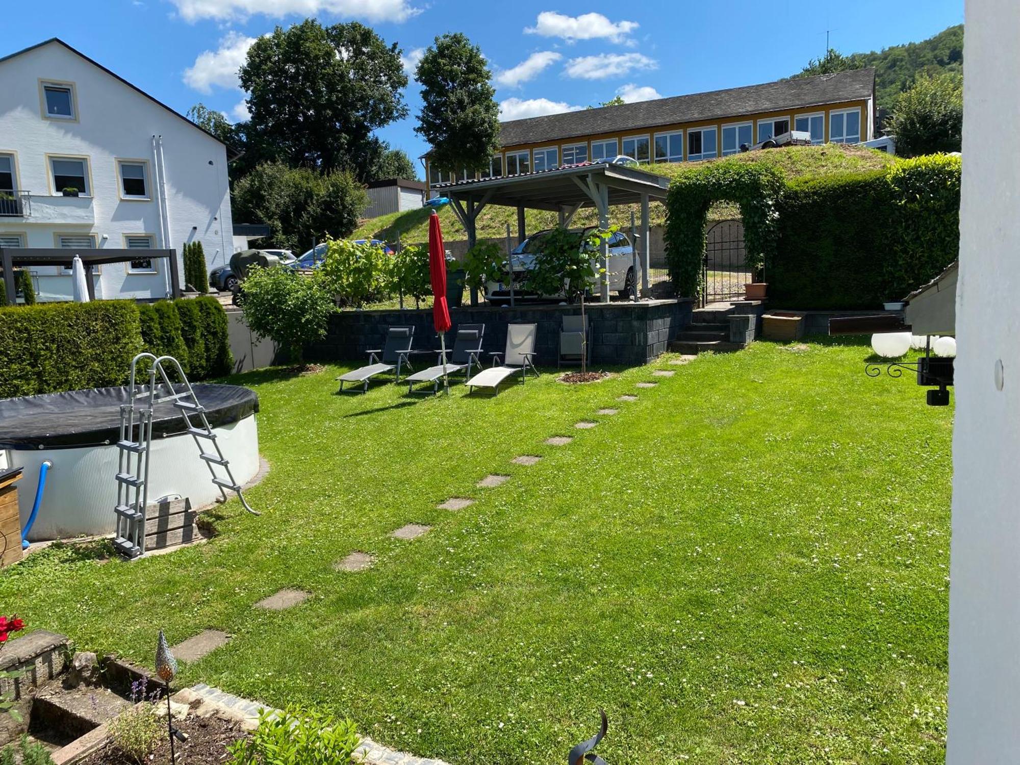 Apartment Haus Bella *
